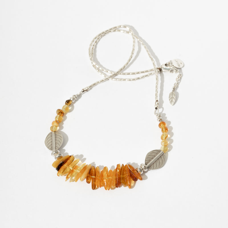AMBER-NECKLACE-0001