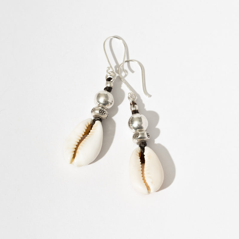 SHELL-EARRINGS-0001