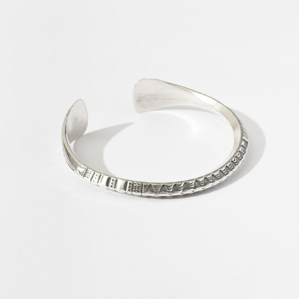 TRIBAL SILVER-BANGLE-0001